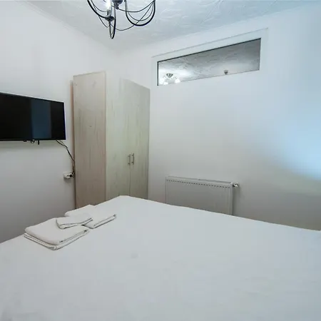 アパート Barrique 25 - Breakfast At Restaurant & Minibar - Old Town
