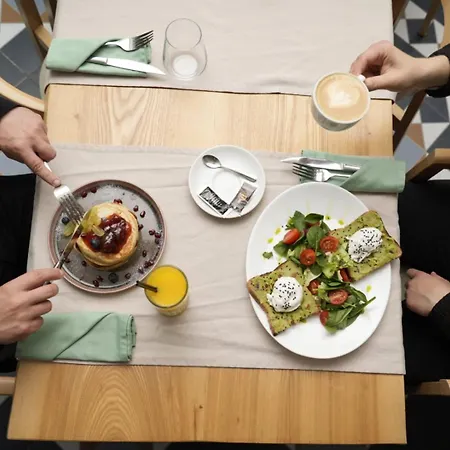 Barrique 25 - Breakfast At Restaurant & Minibar - Old Town アパート *